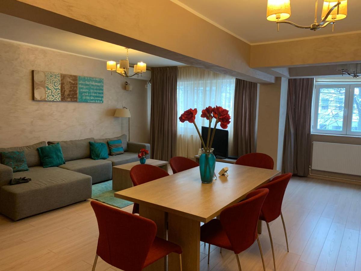Apartament Reset Club Brăila Esterno foto