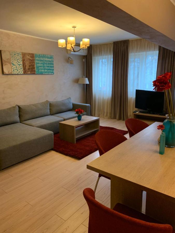 Apartament Reset Club Brăila Esterno foto
